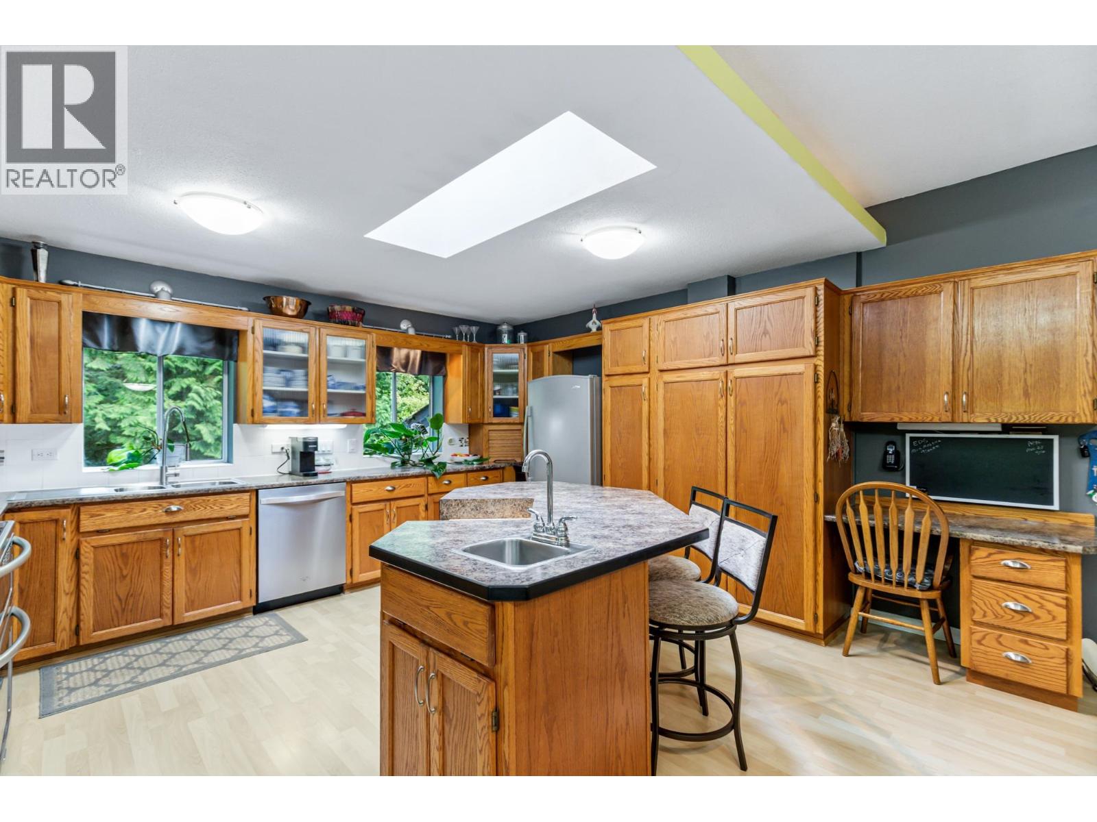 Property at 11193 284 STREET image 5