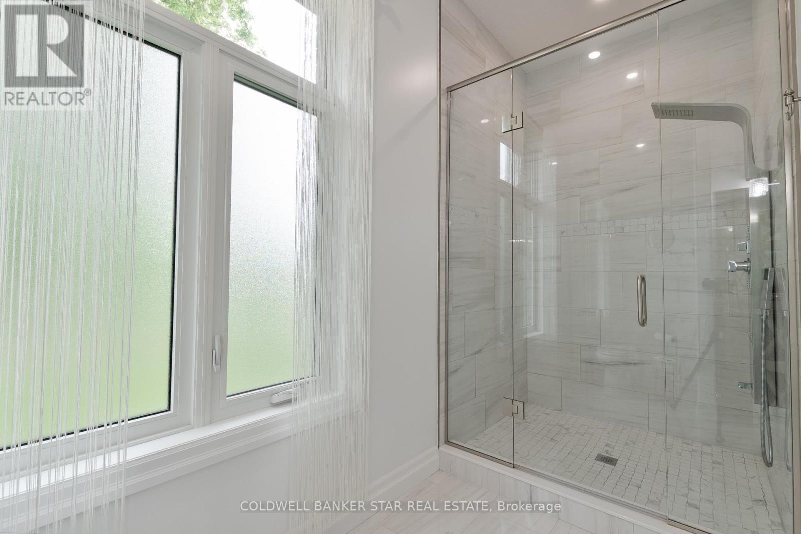 2426 Red Thorne Avenue, London South, Ontario  N6P 0E7 - Photo 26 - X12326184