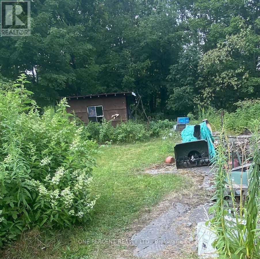 1104 Hawn Road, Bracebridge, Ontario  P1L 1X1 - Photo 11 - X12326149
