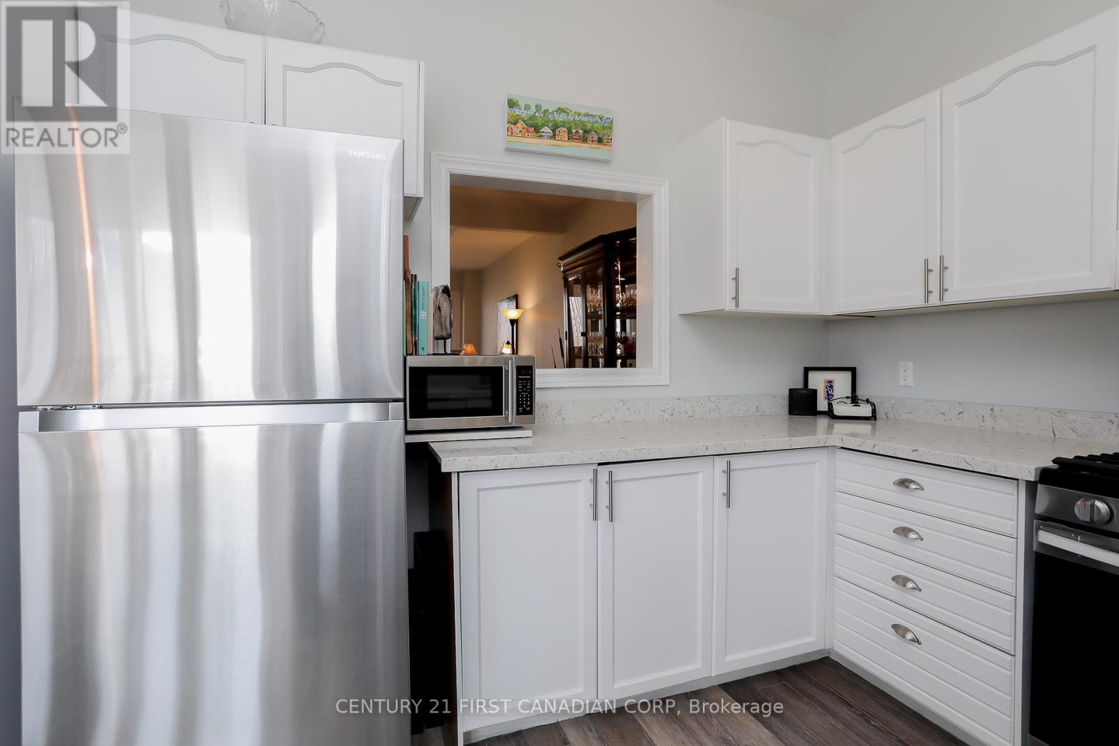 10 - 374 Front Street, Central Elgin, Ontario  N5L 1E9 - Photo 14 - X12244528