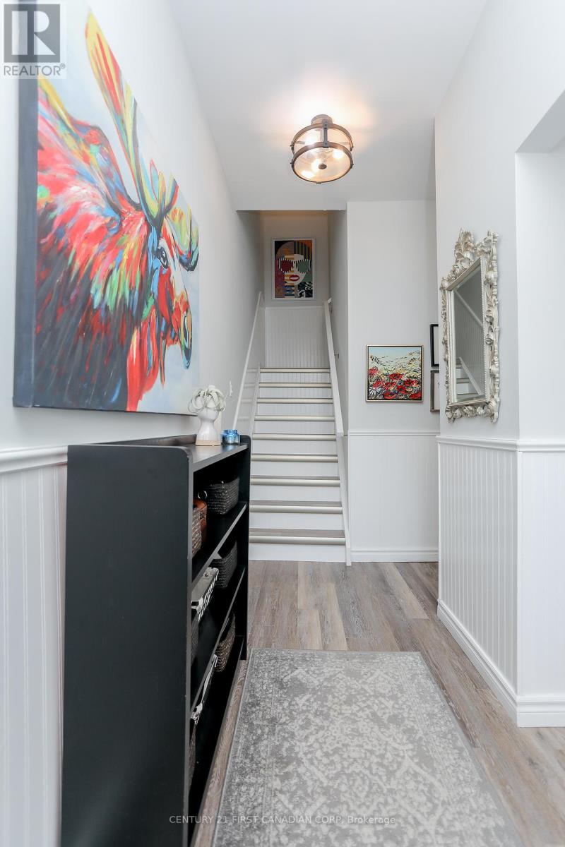 10 - 374 Front Street, Central Elgin, Ontario  N5L 1E9 - Photo 10 - X12244528