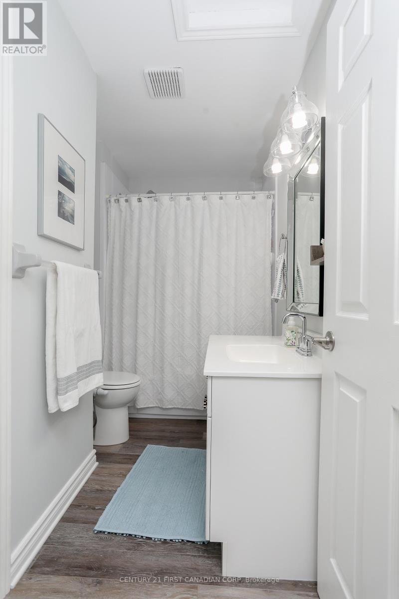 10 - 374 Front Street, Central Elgin, Ontario  N5L 1E9 - Photo 37 - X12244528