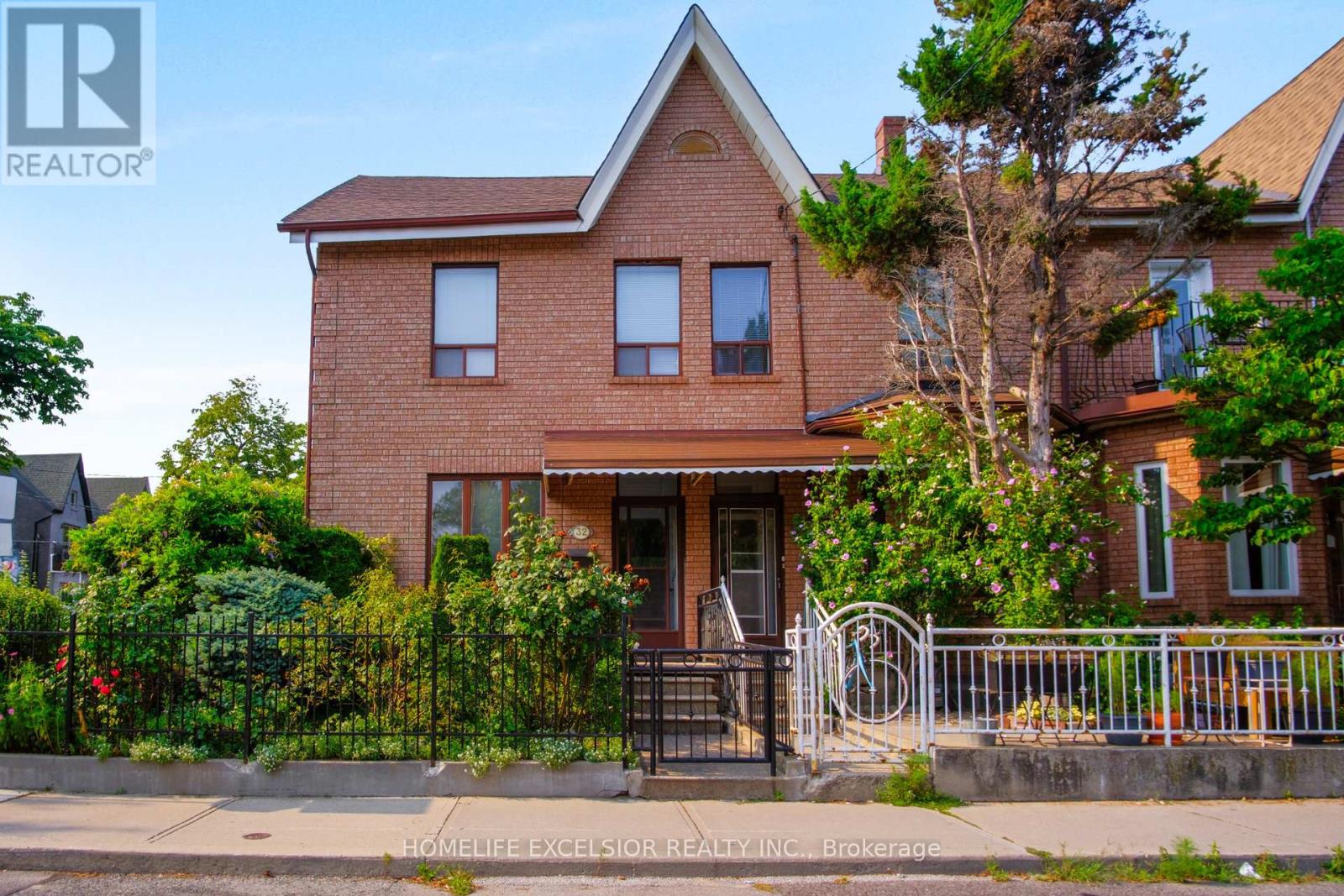 Property at 32 ARGYLE STREET image 3
