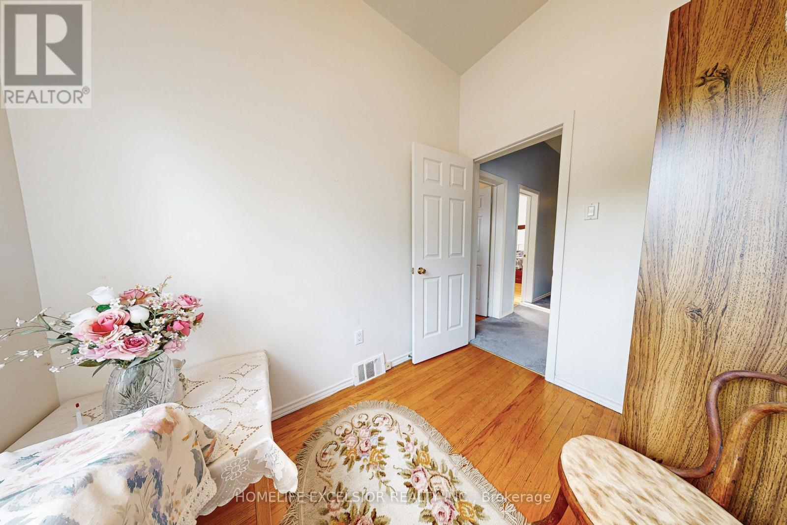32 Argyle Street, Toronto, Ontario  M6J 1N4 - Photo 34 - C12326177