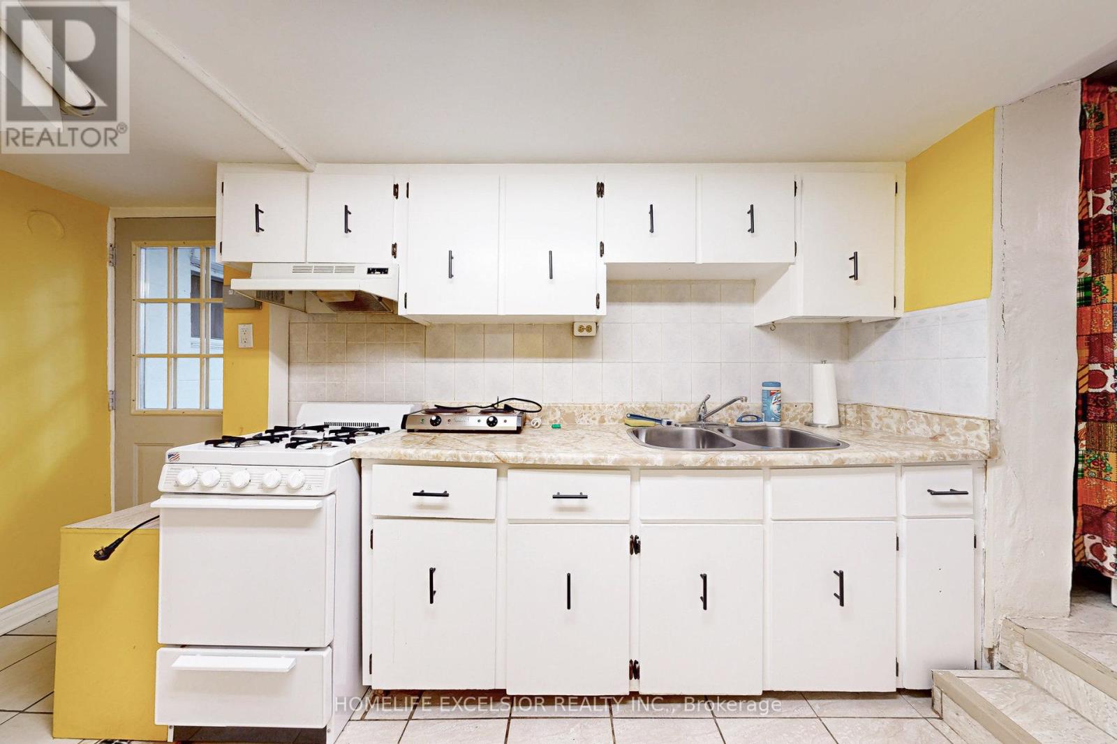 32 Argyle Street, Toronto, Ontario  M6J 1N4 - Photo 36 - C12326177