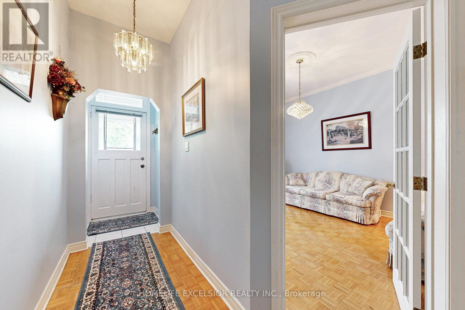 32 Argyle Street, Toronto, Ontario  M6J 1N4 - Photo 7 - C12326177
