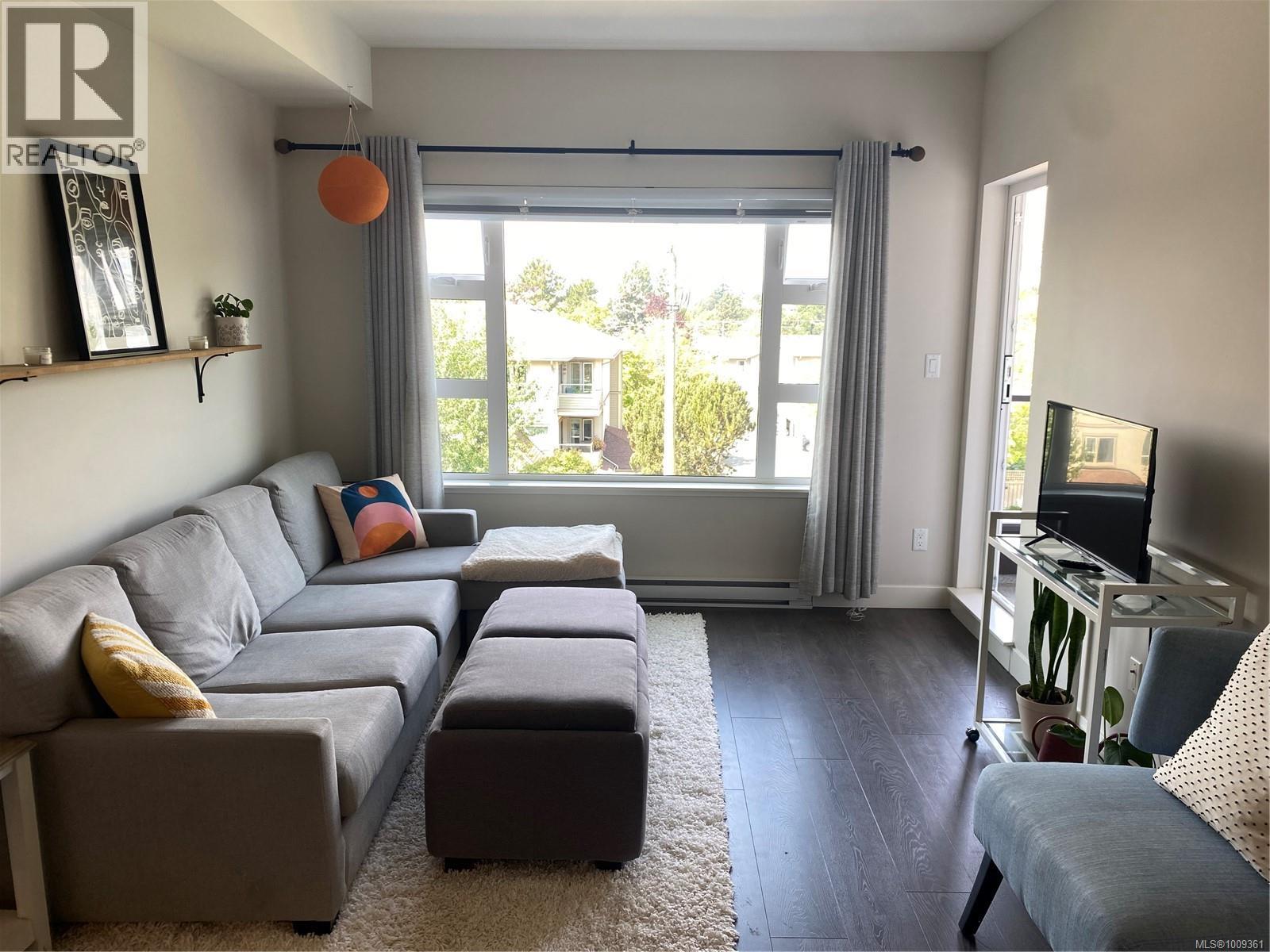 312 3333 Glasgow Ave, Saanich, British Columbia  V8X 2S1 - Photo 14 - 1009361