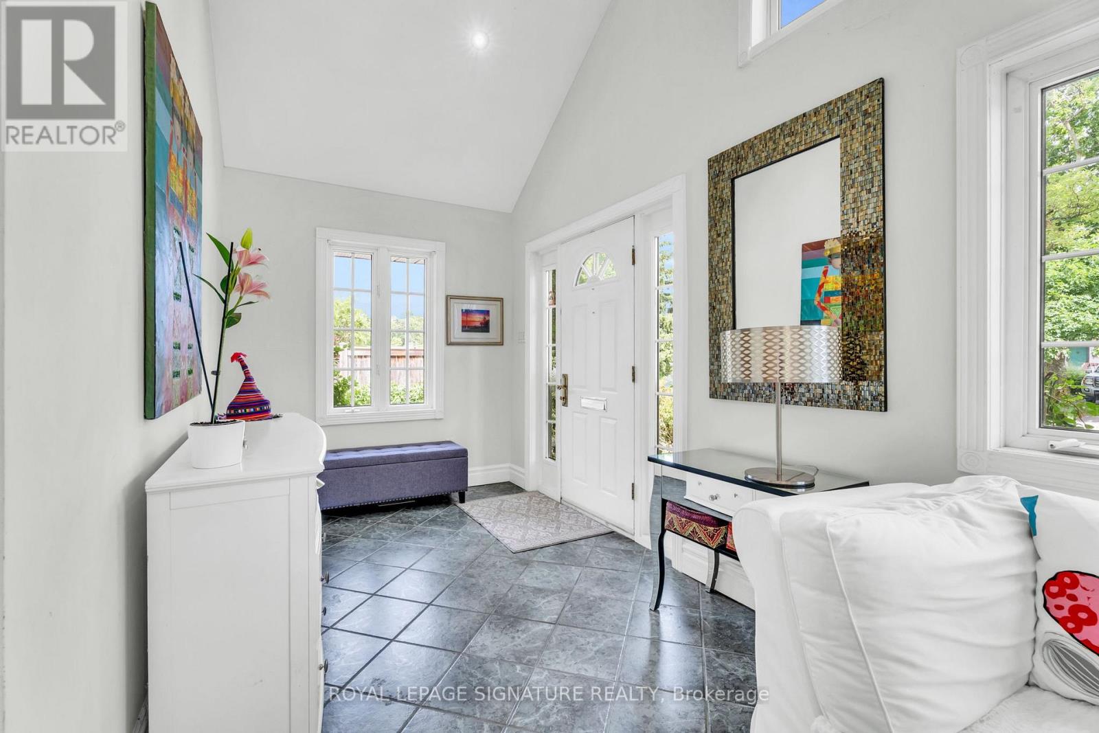 2295 Belyea Street, Oakville (Br Bronte), Ontario  L6L 1N7 - Photo 7 - W12326205