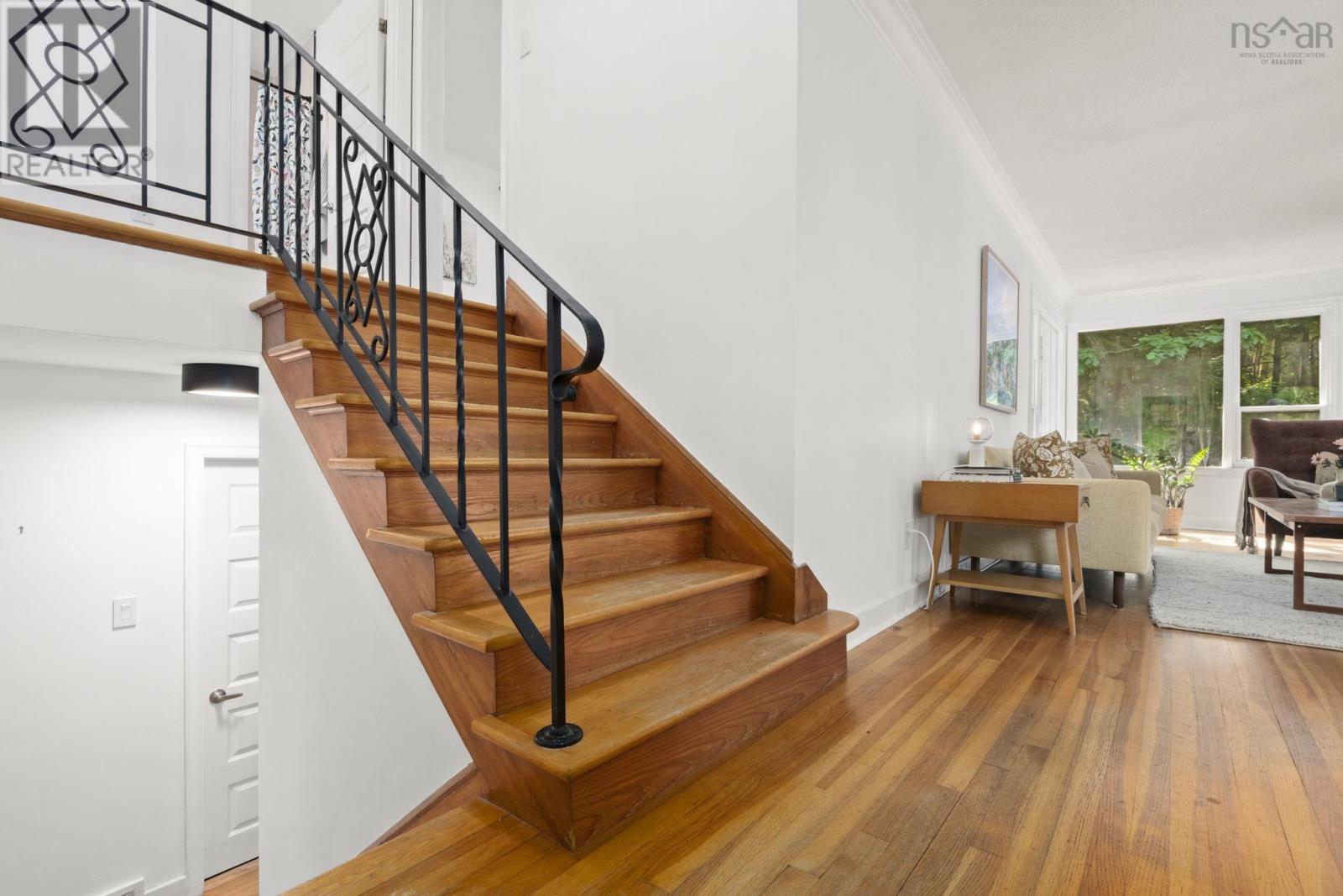Property at 1 Wagner Avenue image 3