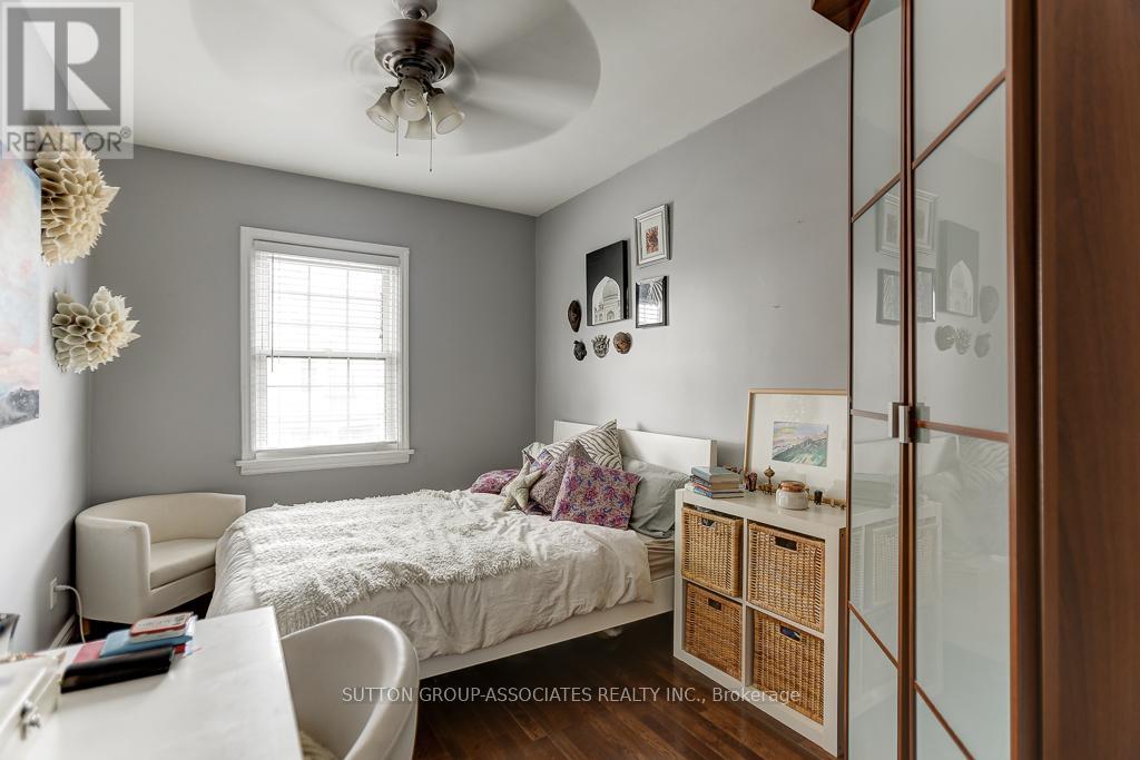 69 Palmerston Avenue, Toronto, Ontario  M6J 2J2 - Photo 15 - C12326221