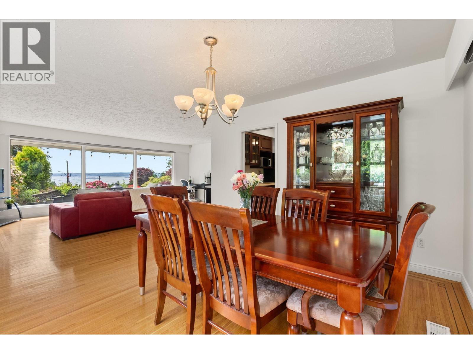 Property at 4780 ESTEVAN PLACE image 5