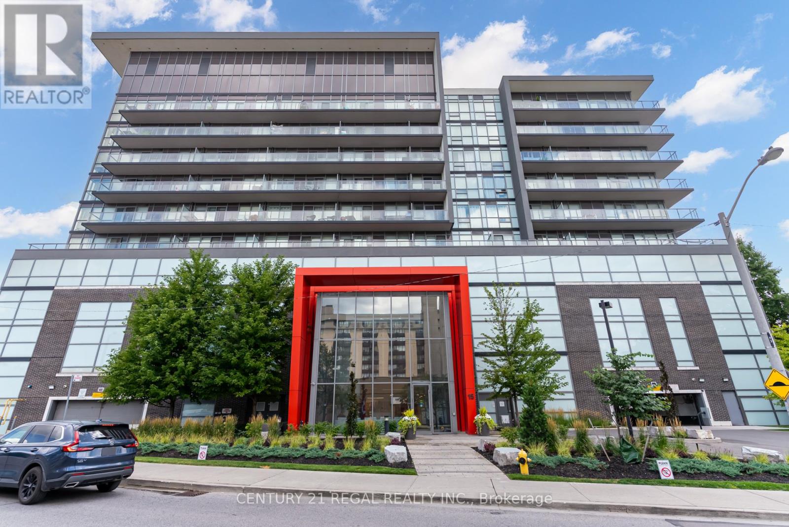 710 - 15 JAMES FINLAY WAY, Toronto, Ontario