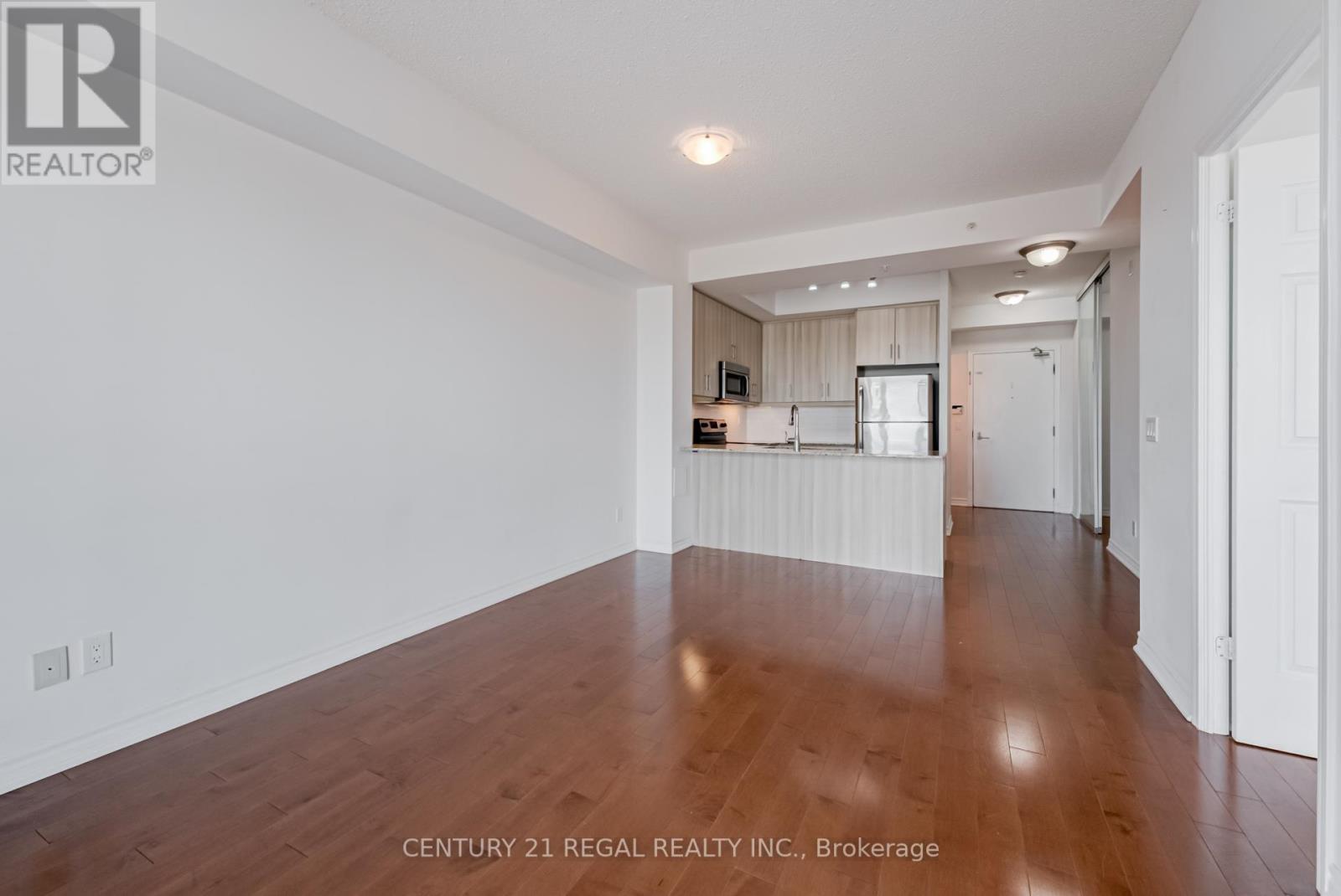 710 - 15 James Finlay Way, Toronto, Ontario  M3M 0B3 - Photo 11 - W12326219