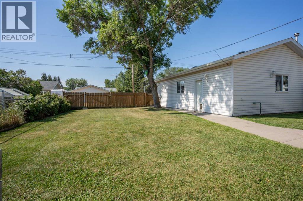 5235 56 Avenue, Viking, Alberta  T0B 4N0 - Photo 39 - A2244742
