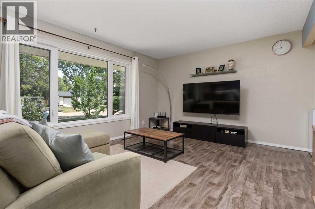 5235 56 Avenue, Viking, Alberta  T0B 4N0 - Photo 4 - A2244742