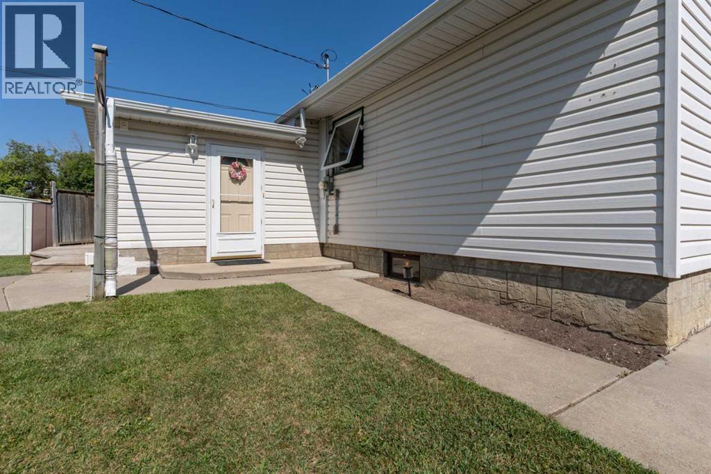 5235 56 Avenue, Viking, Alberta  T0B 4N0 - Photo 40 - A2244742