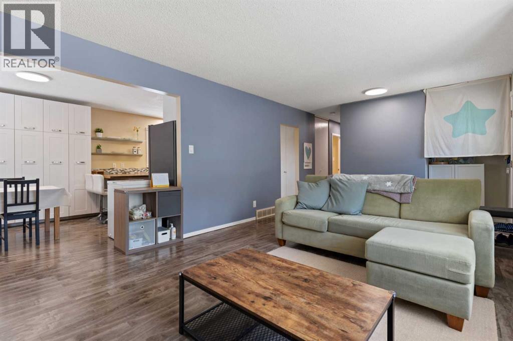 5235 56 Avenue, Viking, Alberta  T0B 4N0 - Photo 5 - A2244742
