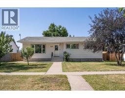 5235 56 Avenue