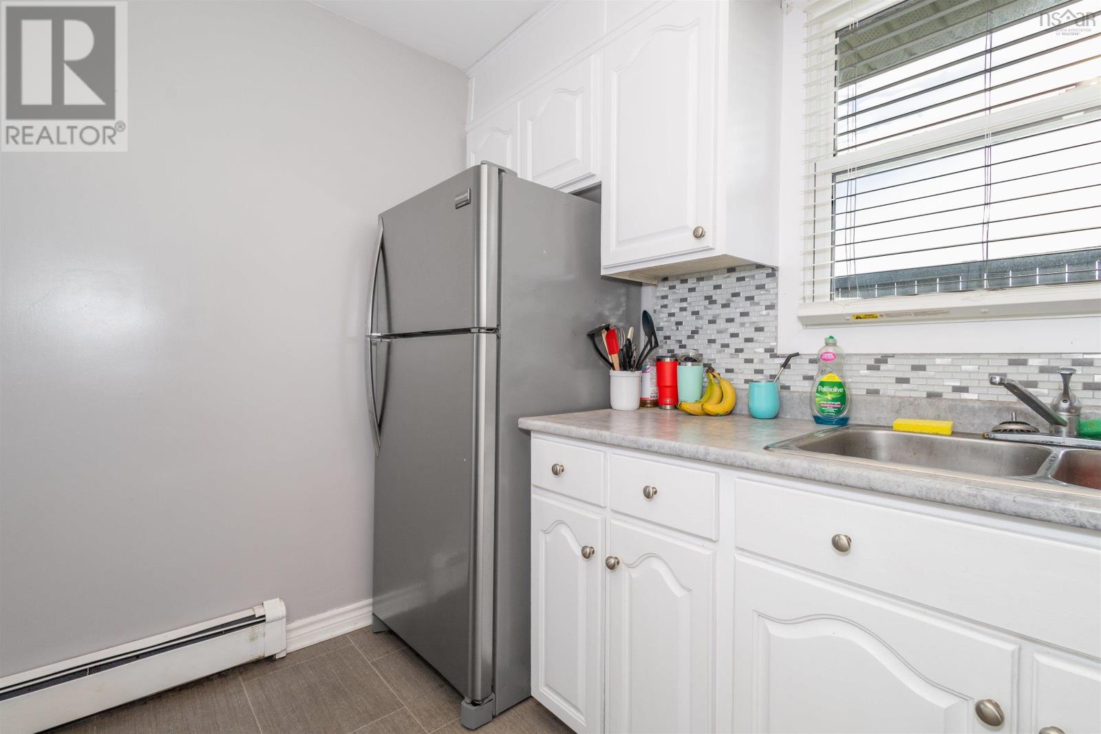 261 Mcintyre Lane, Glace Bay, Nova Scotia  B1A 5X6 - Photo 4 - 202515930