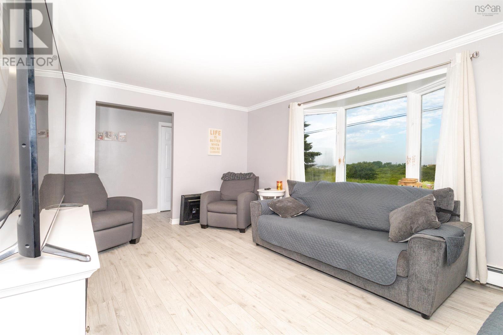 261 Mcintyre Lane, Glace Bay, Nova Scotia  B1A 5X6 - Photo 9 - 202515930