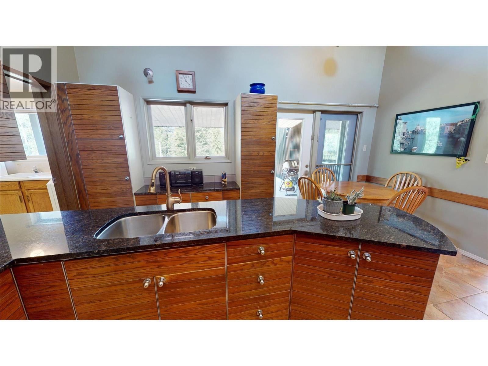 105 Castle Mountain Road, Fernie, British Columbia  V0B 1M4 - Photo 25 - 10357748