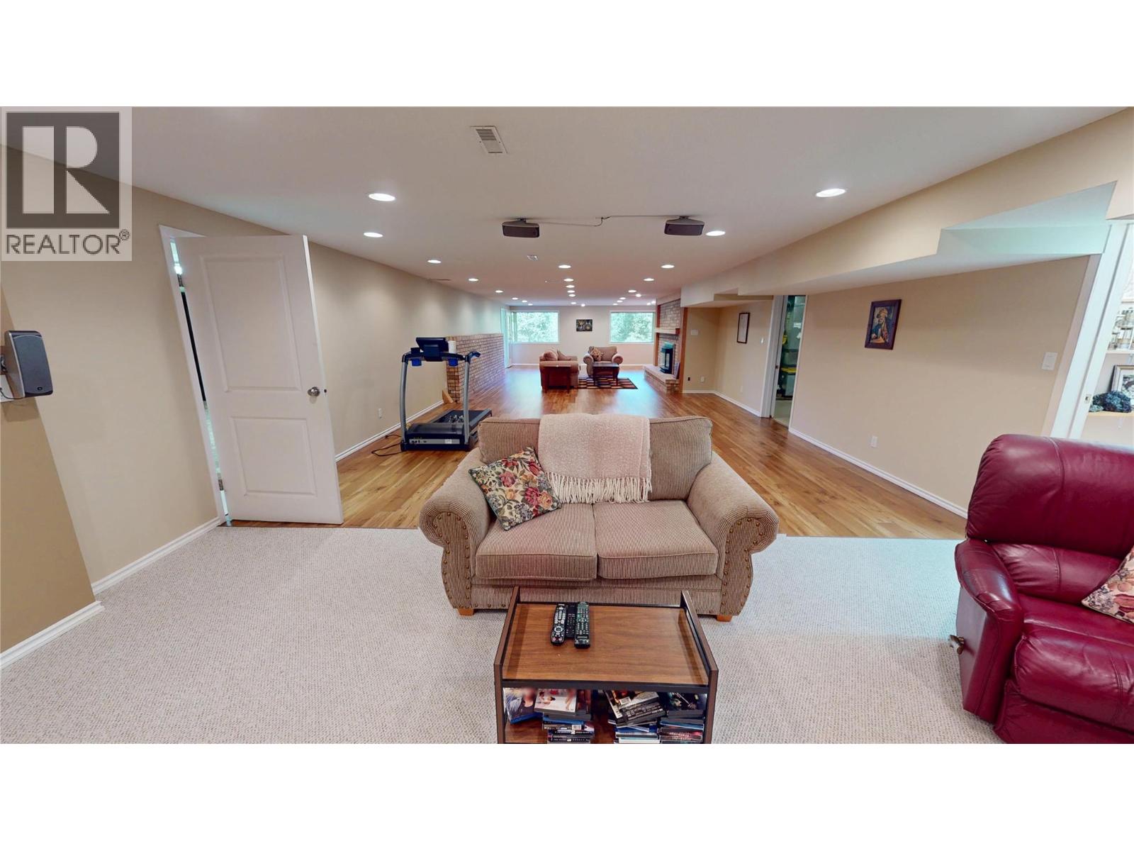 105 Castle Mountain Road, Fernie, British Columbia  V0B 1M4 - Photo 41 - 10357748