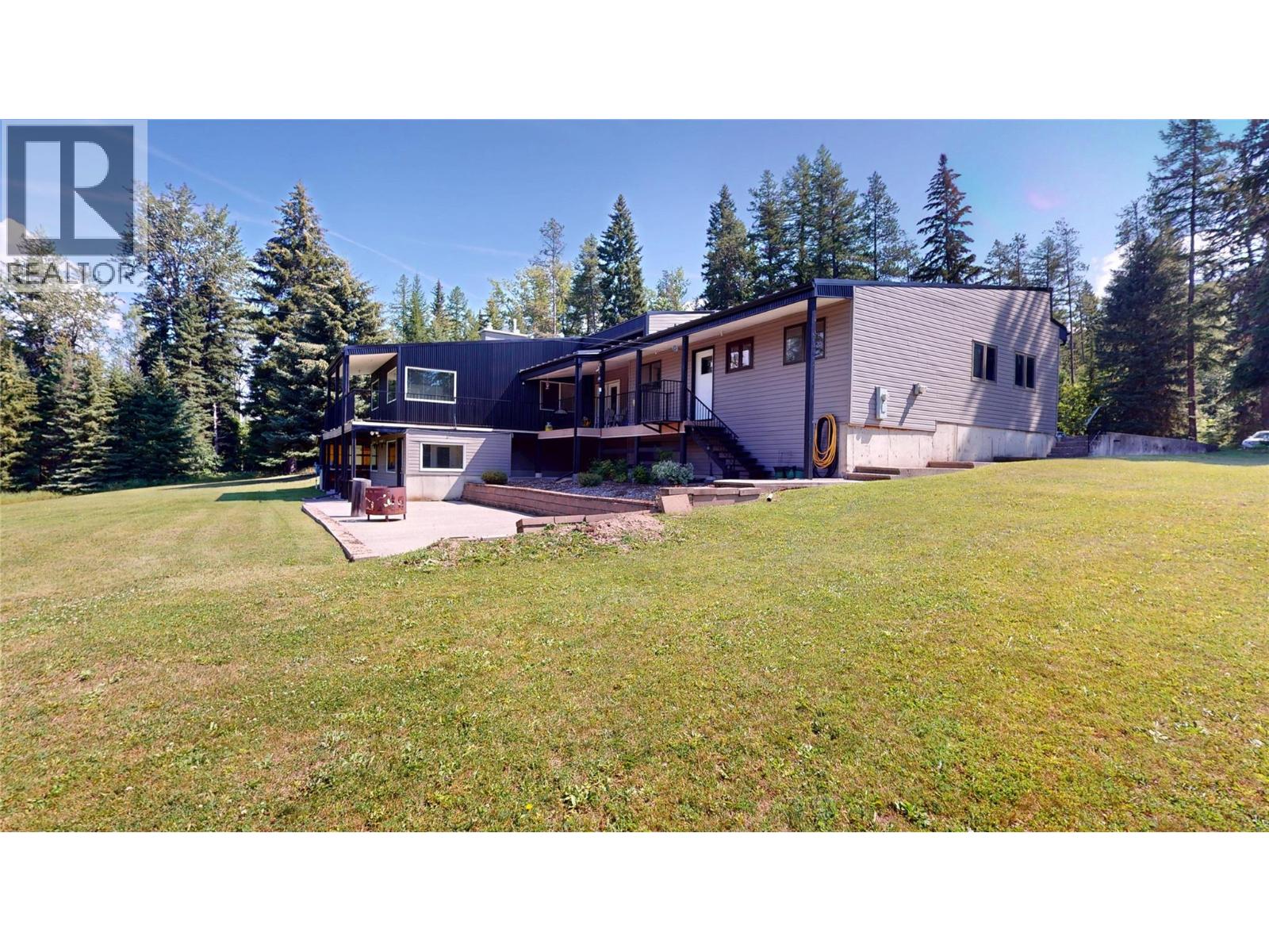 105 Castle Mountain Road, Fernie, British Columbia  V0B 1M4 - Photo 12 - 10357748