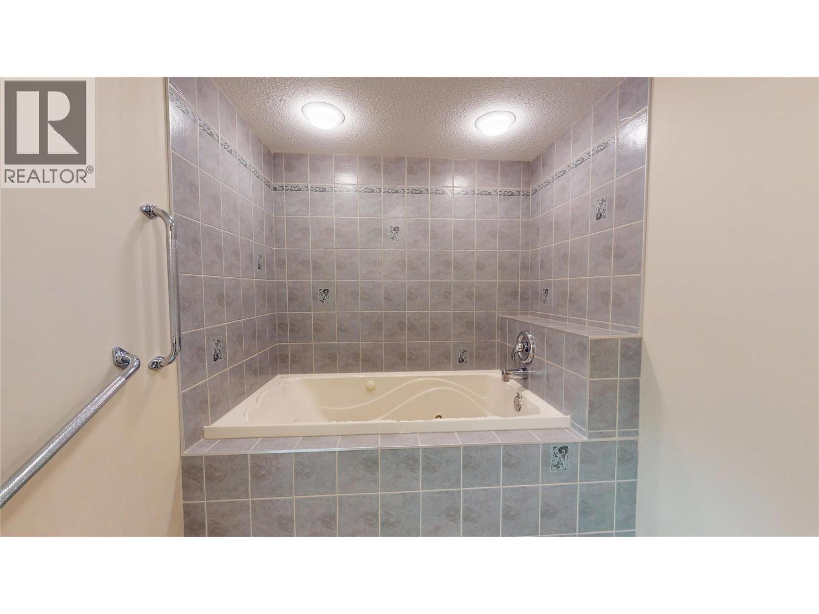 105 Castle Mountain Road, Fernie, British Columbia  V0B 1M4 - Photo 48 - 10357748