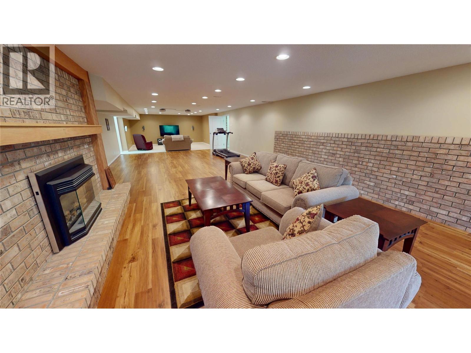 105 Castle Mountain Road, Fernie, British Columbia  V0B 1M4 - Photo 43 - 10357748