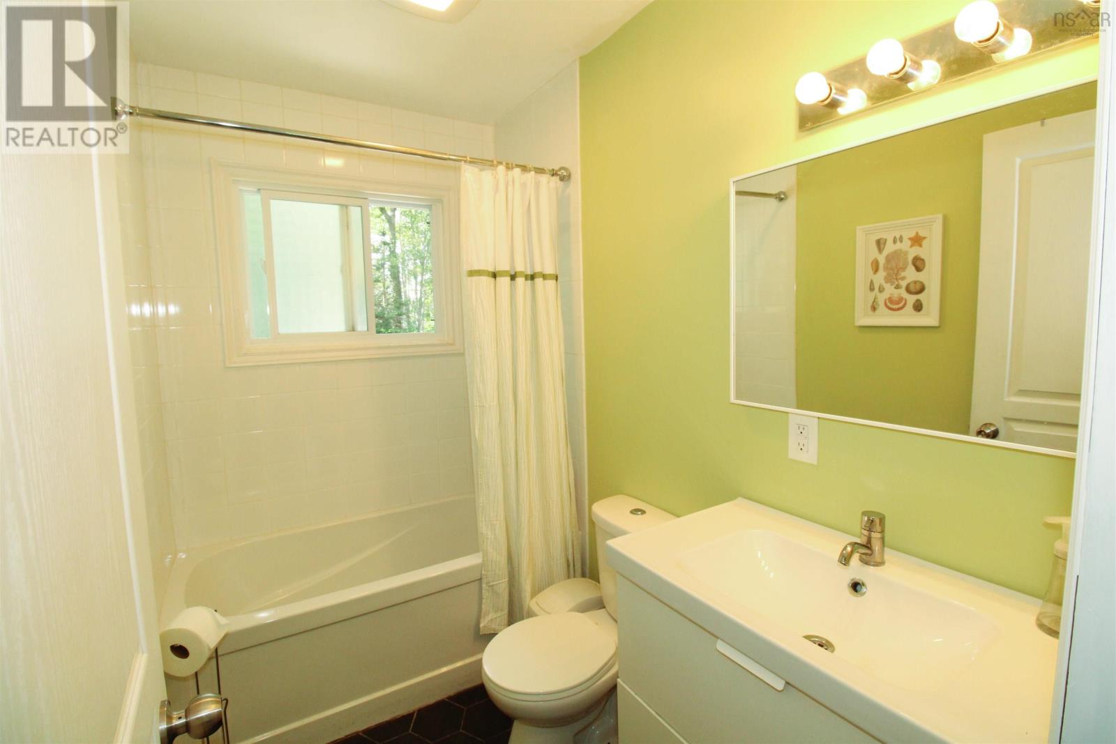 58 Majestic Avenue, Beaver Bank, Nova Scotia  B4E 3A5 - Photo 10 - 202516515