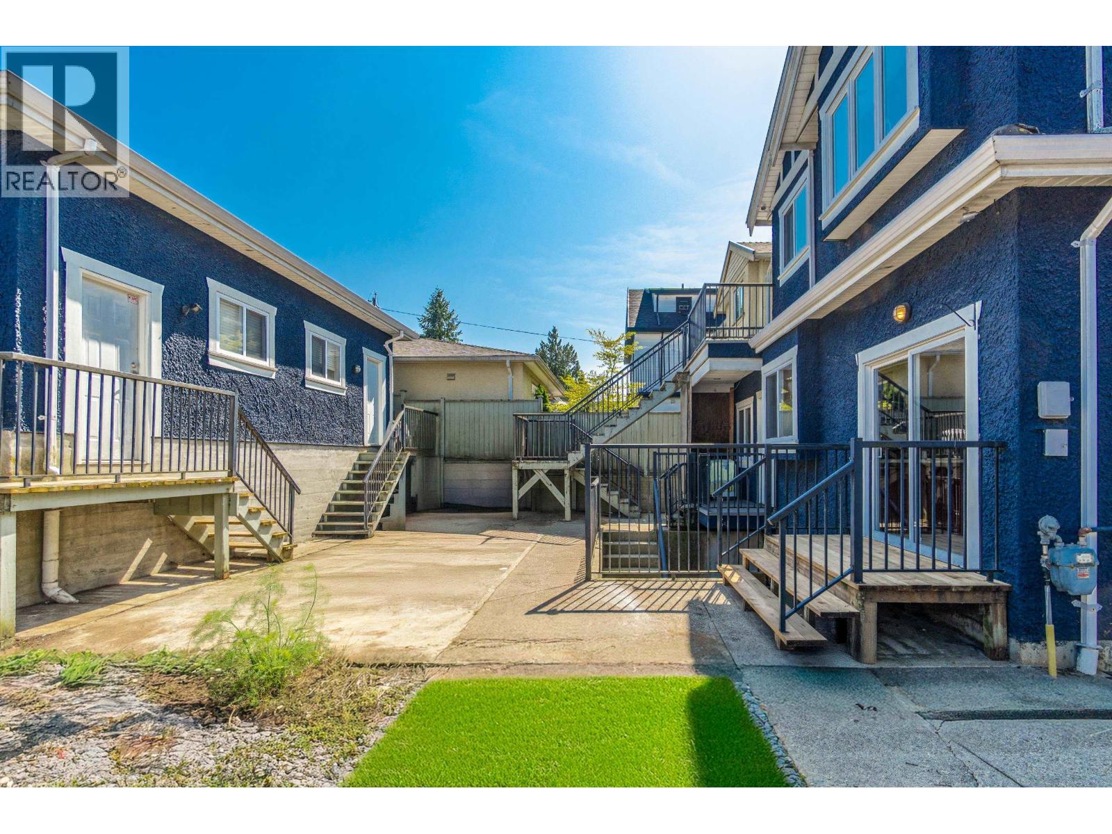3394 Seaforth Drive, Vancouver, British Columbia  V5M 4C5 - Photo 3 - R3033796