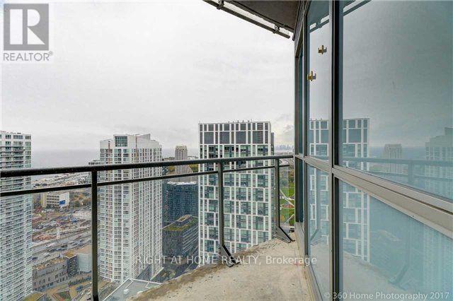 4309 - 21 Iceboat Terrace, Toronto, Ontario  M5V 4A9 - Photo 11 - C12326262