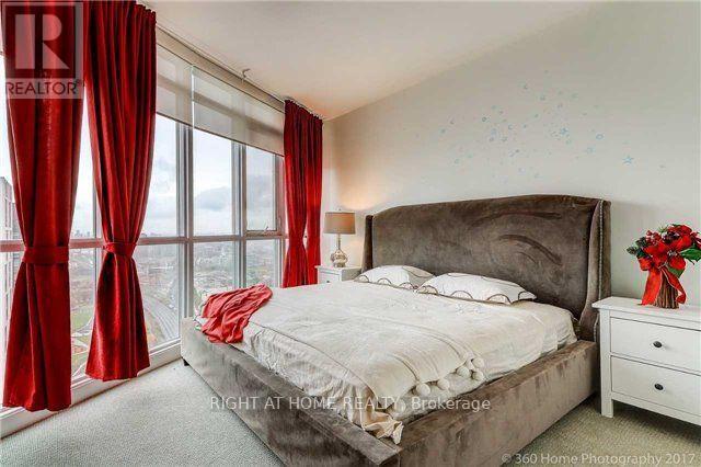 4309 - 21 Iceboat Terrace, Toronto, Ontario  M5V 4A9 - Photo 12 - C12326262