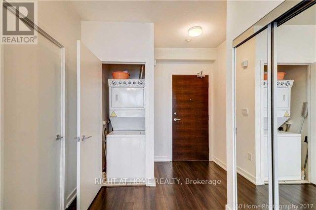 4309 - 21 Iceboat Terrace, Toronto, Ontario  M5V 4A9 - Photo 3 - C12326262