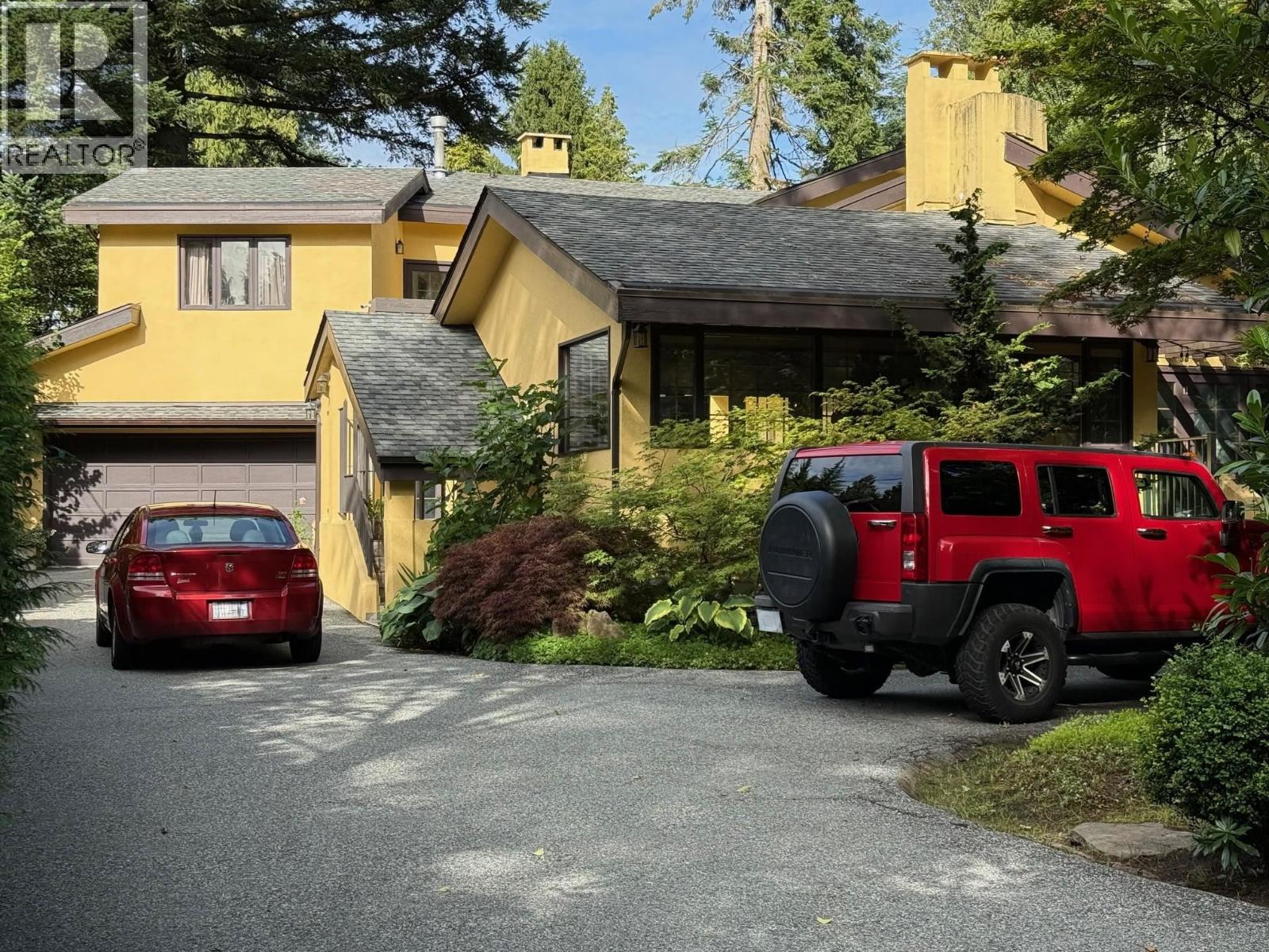 6000 Buckingham Avenue, Burnaby, British Columbia  V5E 2A4 - Photo 2 - R3033396