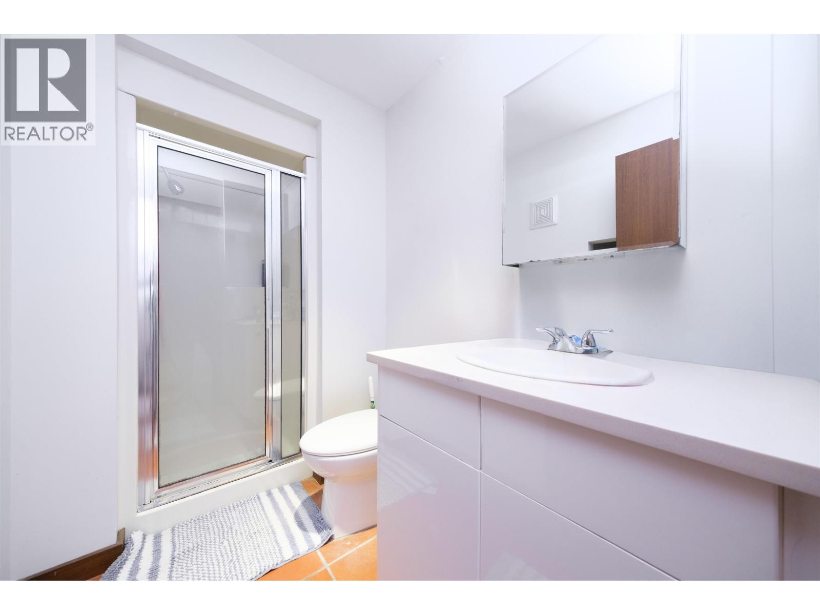 6000 Buckingham Avenue, Burnaby, British Columbia  V5E 2A4 - Photo 33 - R3033396