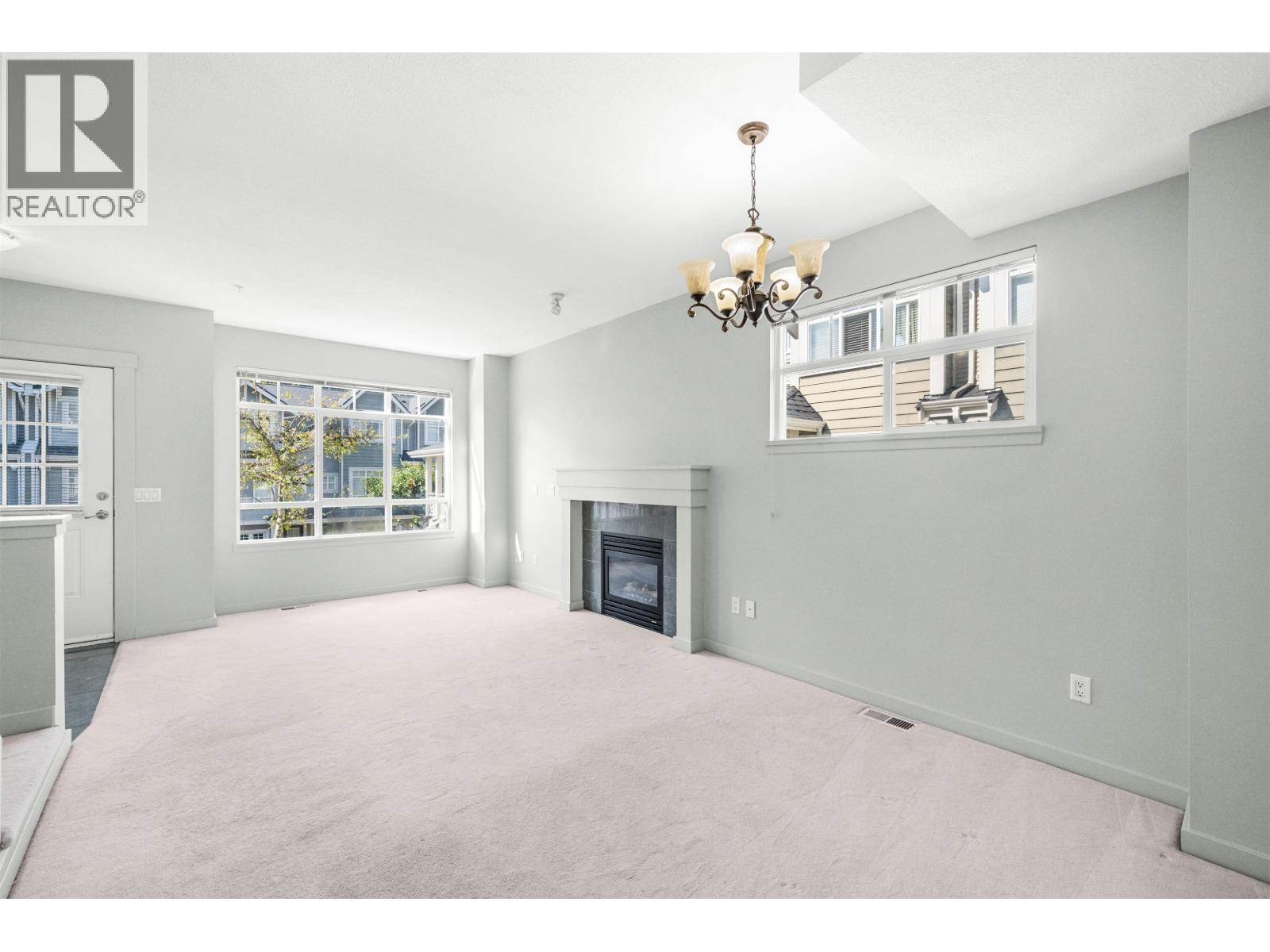 Property at 3265 CLERMONT MEWS image 5