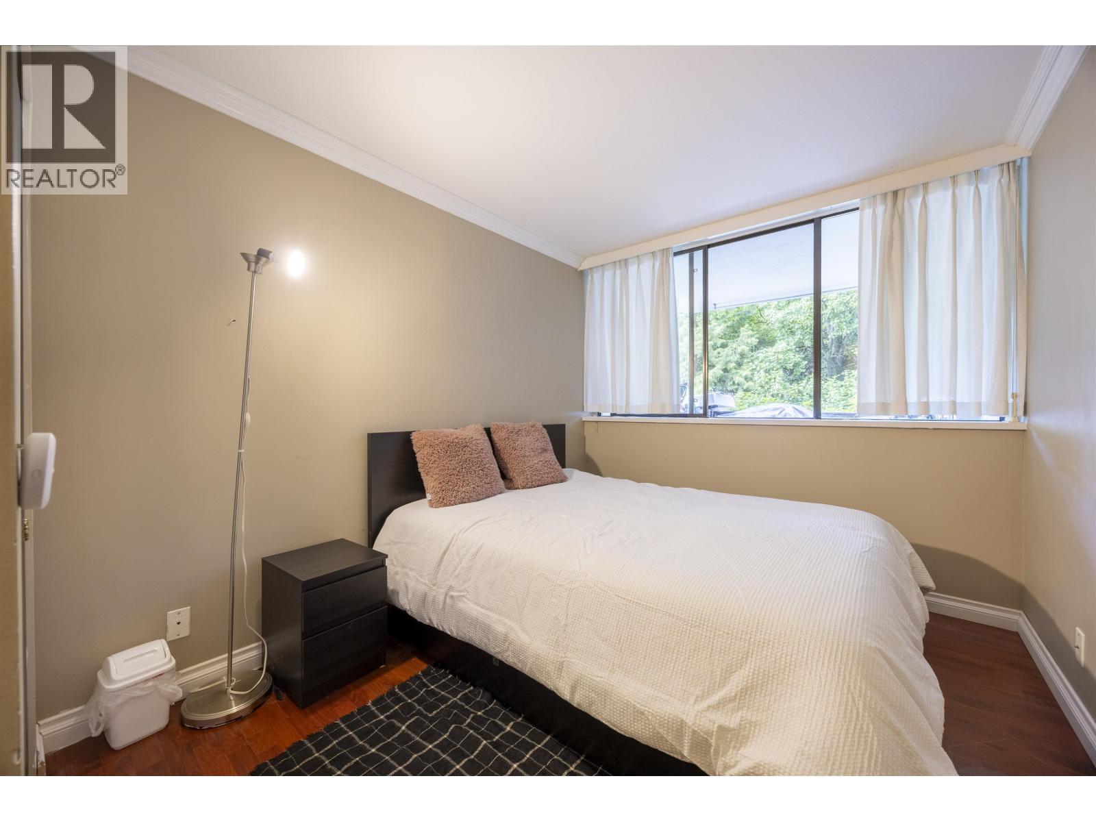203 9521 Cardston Court, Burnaby, British Columbia  V3N 4R8 - Photo 8 - R3033961