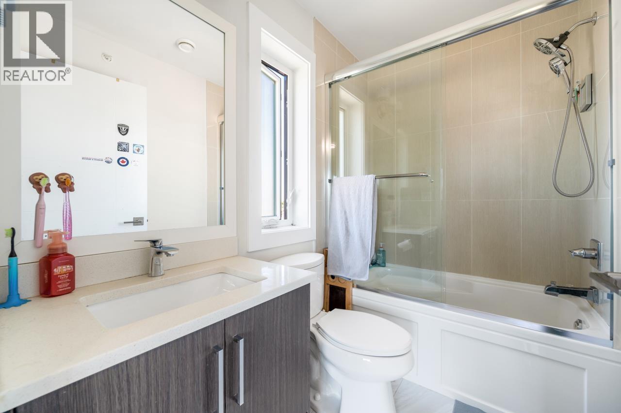 117 7499 6th Street, Burnaby, British Columbia  V3N 0G3 - Photo 17 - R3034009