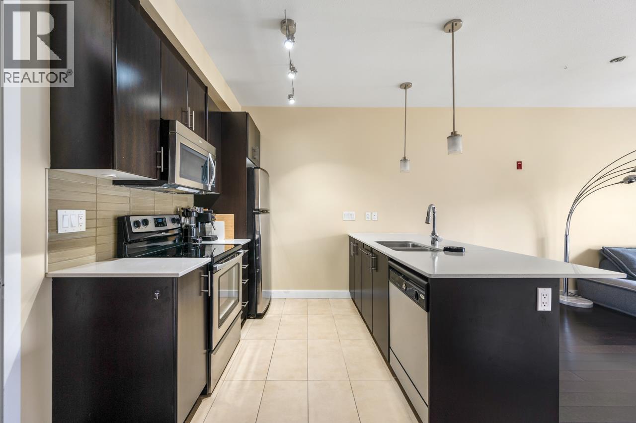 320 7777 Royal Oak Avenue, Burnaby, British Columbia  V5J 4K2 - Photo 6 - R3031819