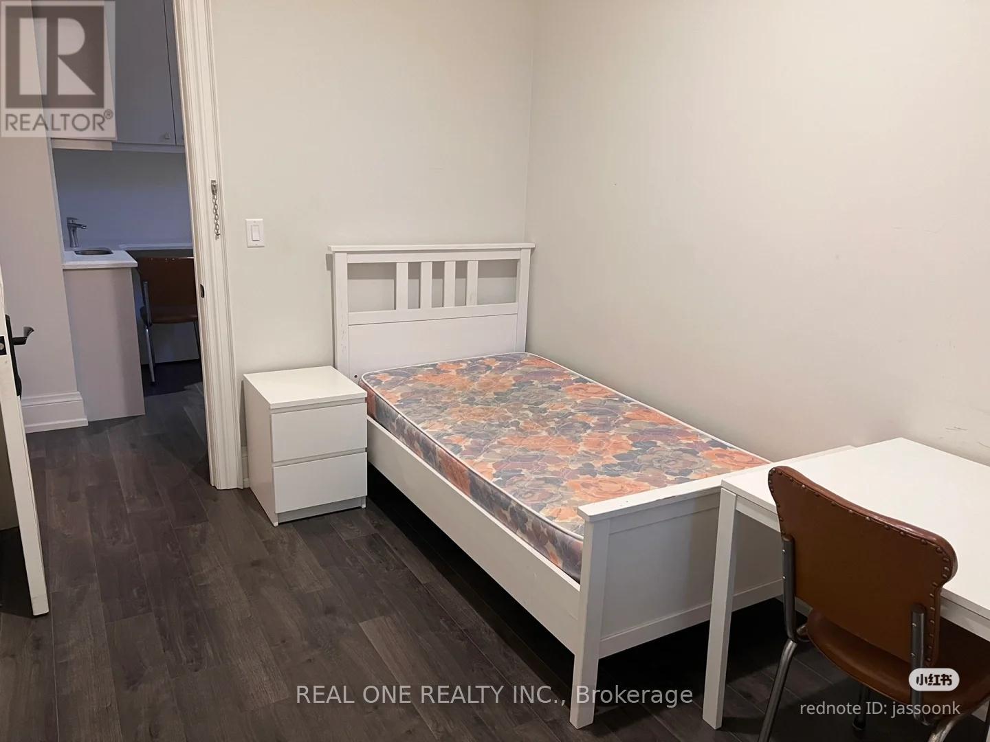 BASEMENT - 7 LOGANDALE ROAD, Toronto, Ontario