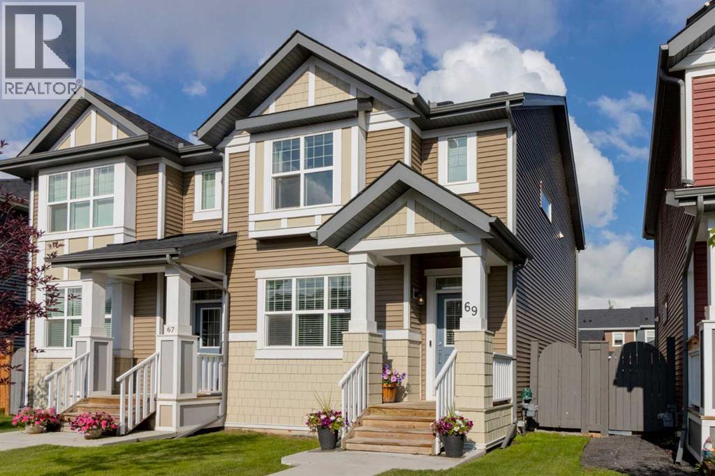 Property at 69 Sunrise Way image 3