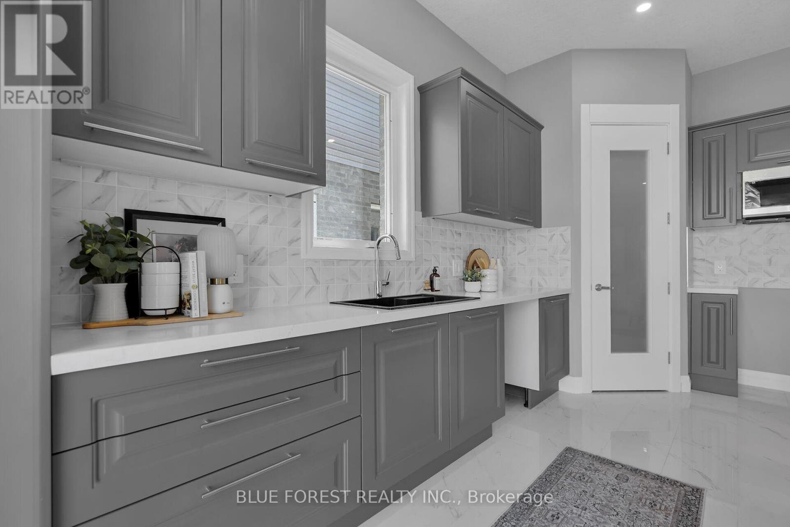 2916 Lemieux Walk, London South, Ontario  N6L 0H2 - Photo 23 - X12326343