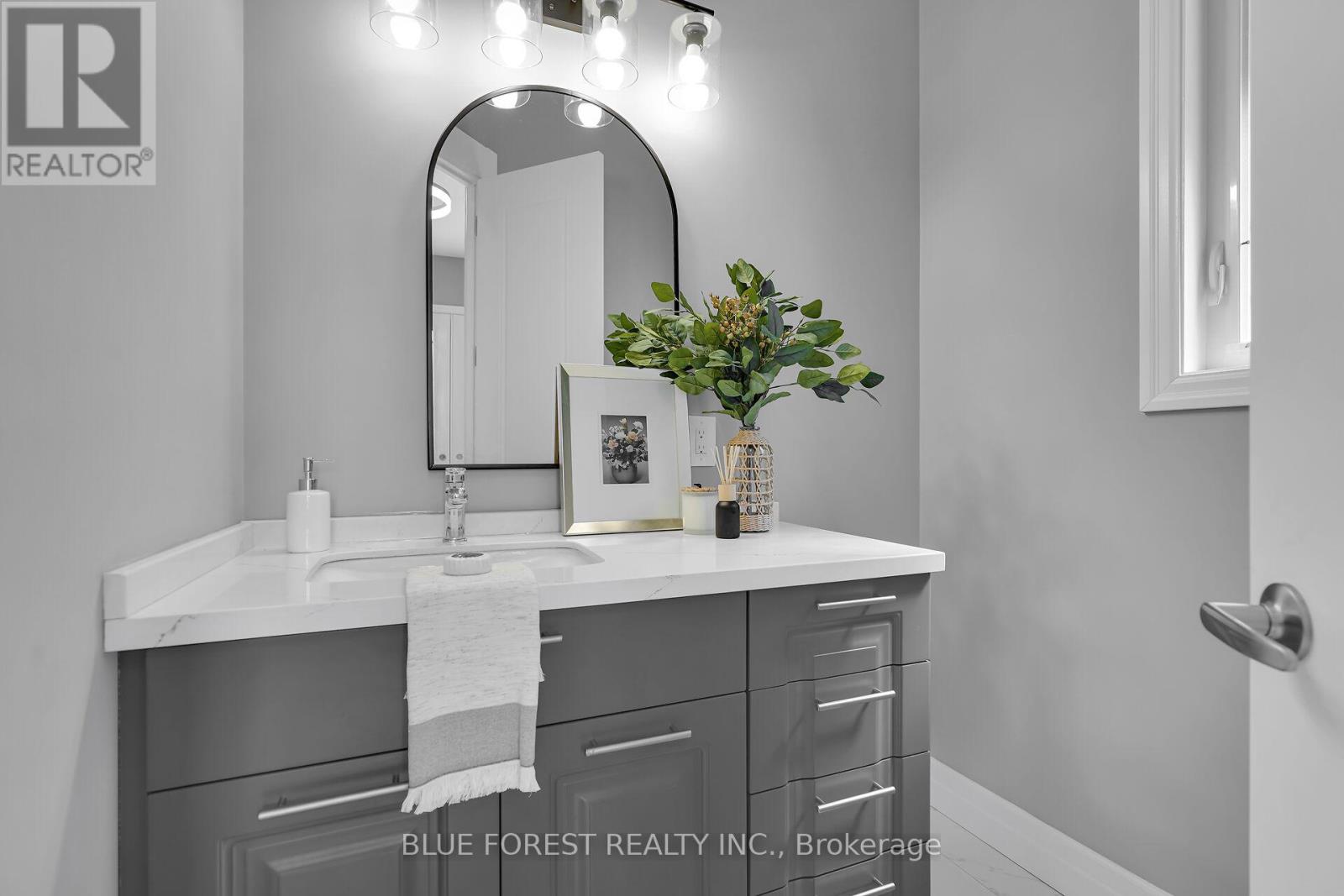 2916 Lemieux Walk, London South, Ontario  N6L 0H2 - Photo 25 - X12326343