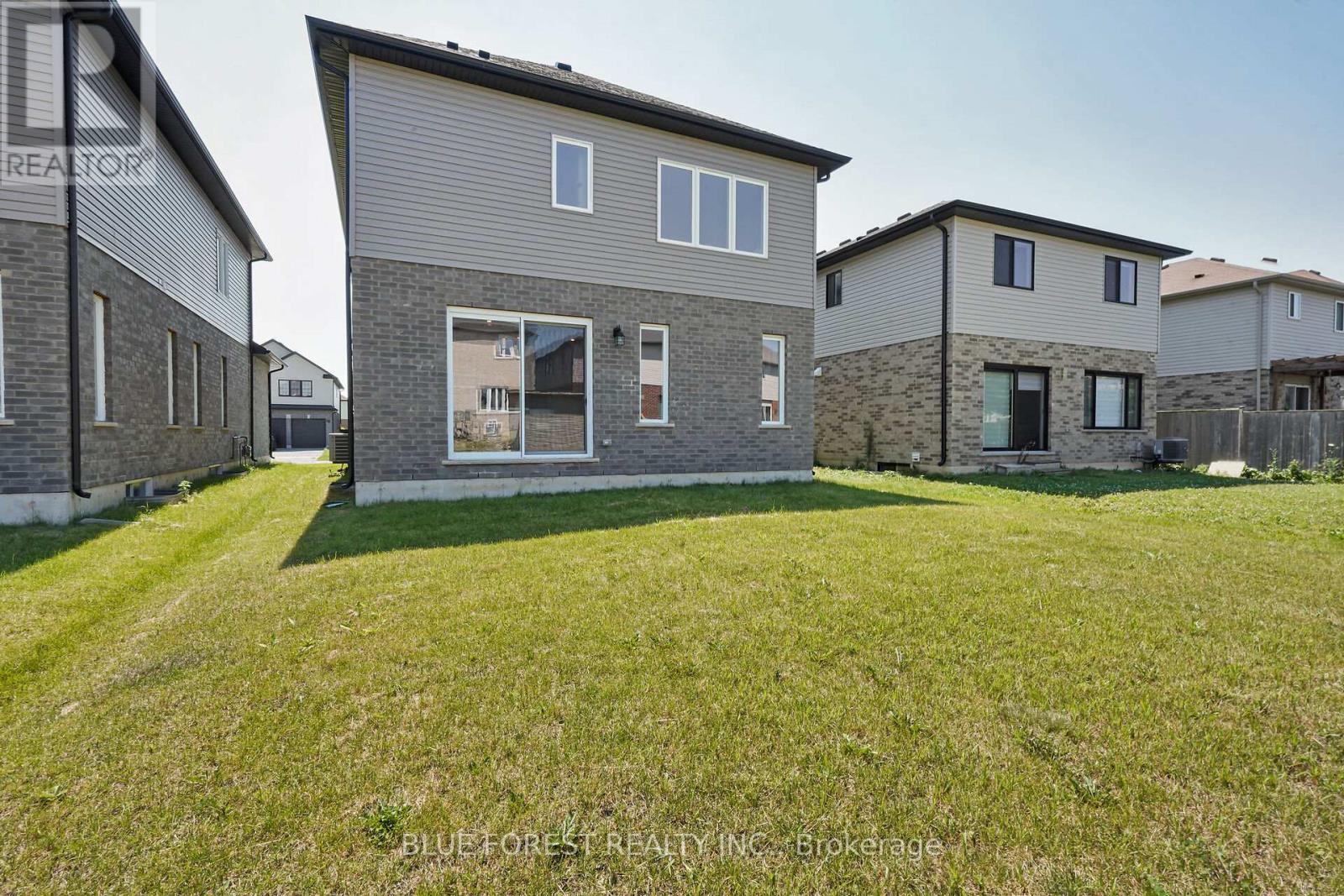 2916 Lemieux Walk, London South, Ontario  N6L 0H2 - Photo 42 - X12326343