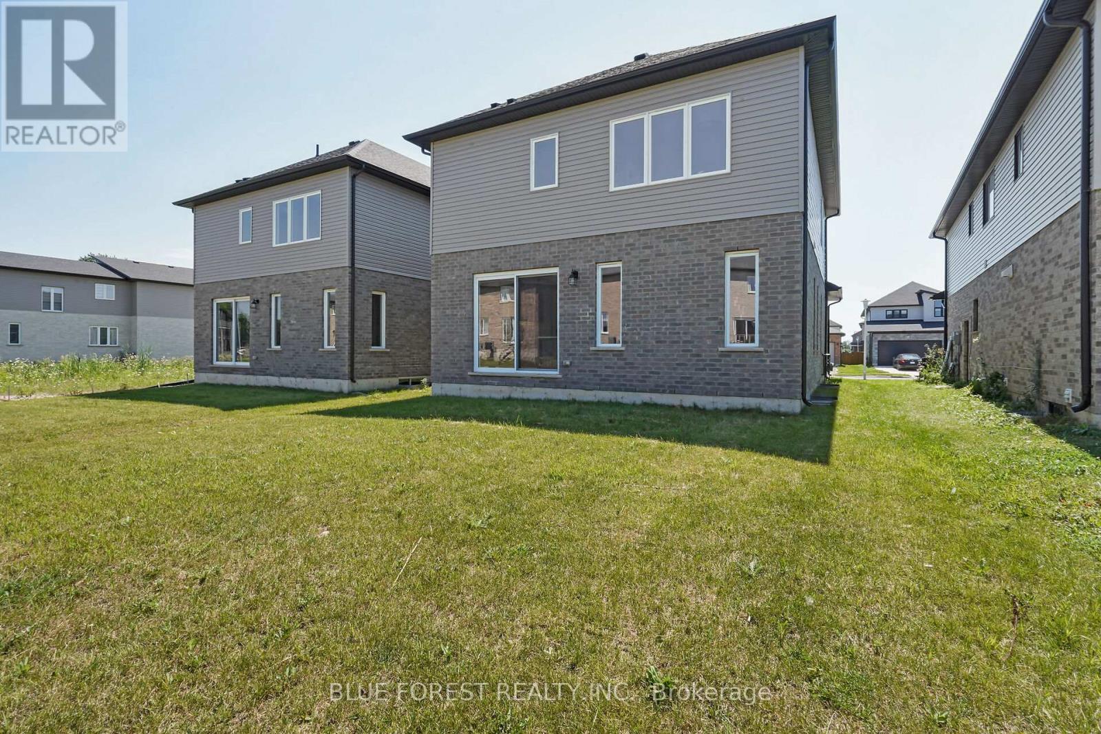 2916 Lemieux Walk, London South, Ontario  N6L 0H2 - Photo 43 - X12326343