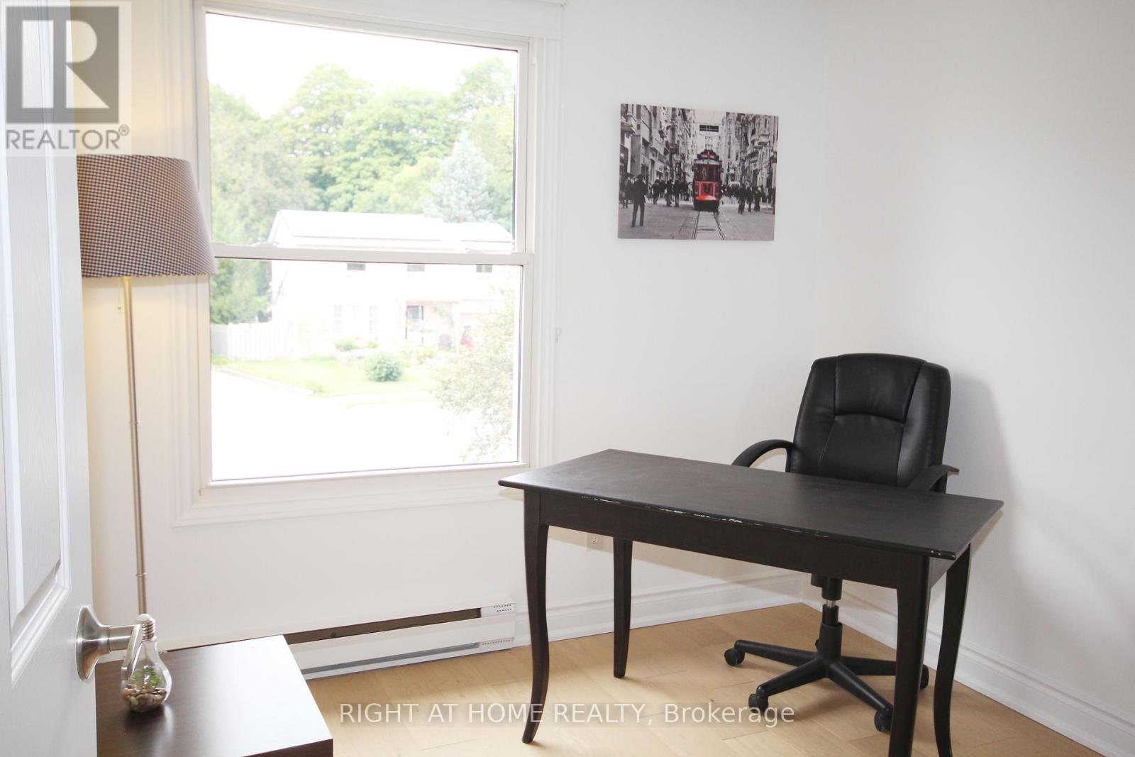 832 Boronia Crescent, Newmarket, Ontario  L3Y 5J9 - Photo 24 - N12326369