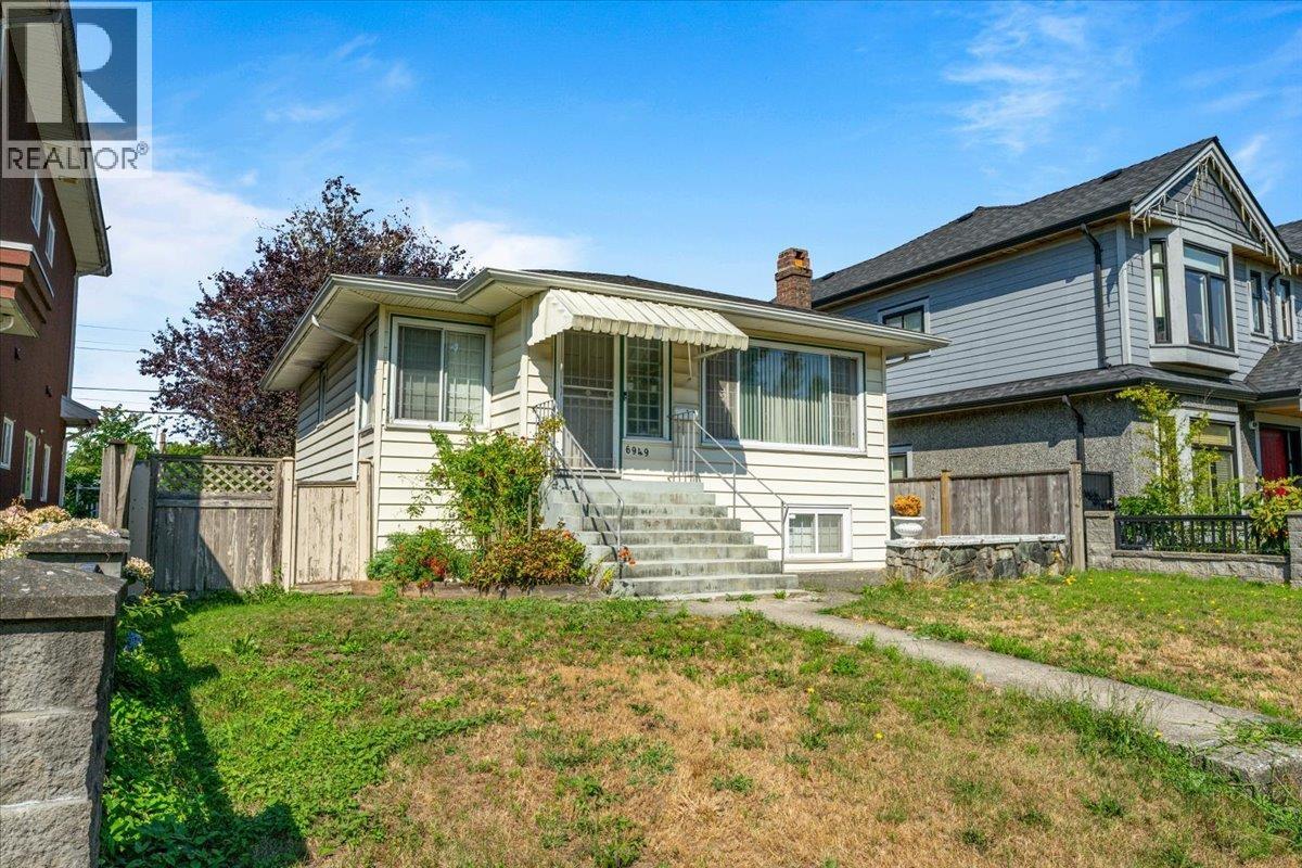 6949 Mckinnon Street, Vancouver, British Columbia  V5S 3G4 - Photo 3 - R3033754