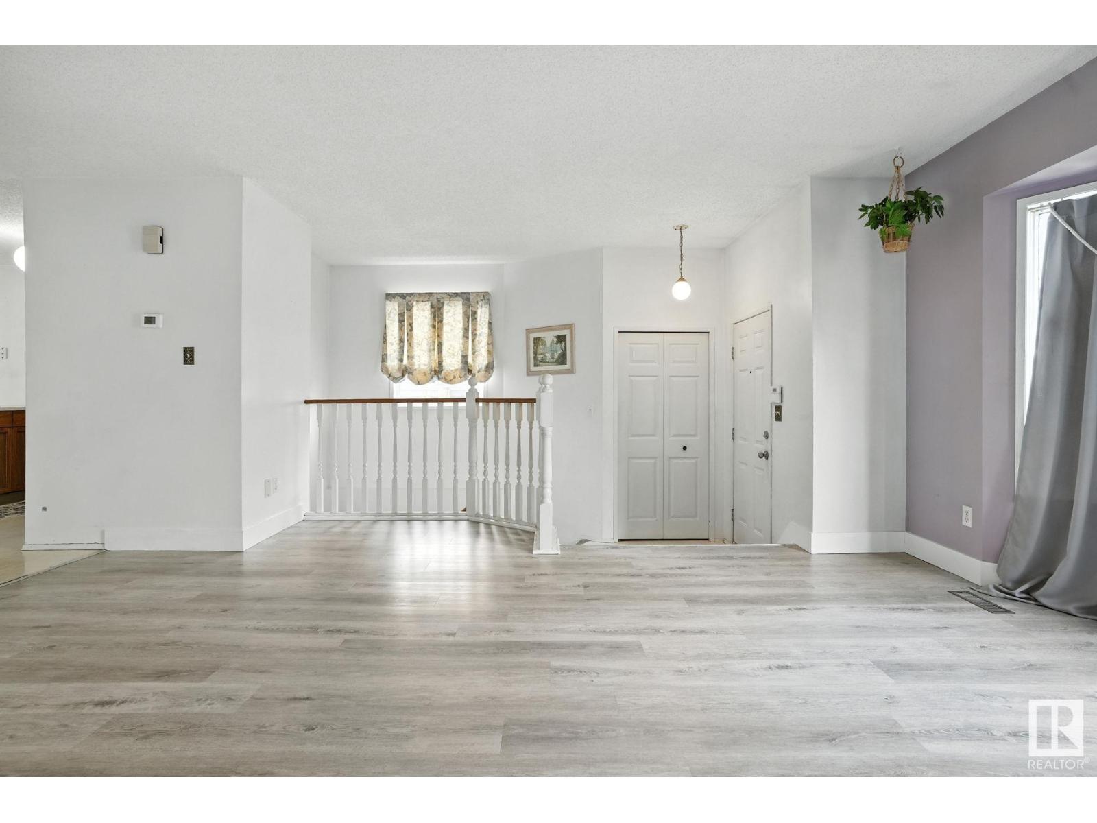 Property at 203 KIRKWOOD AV NW image 2