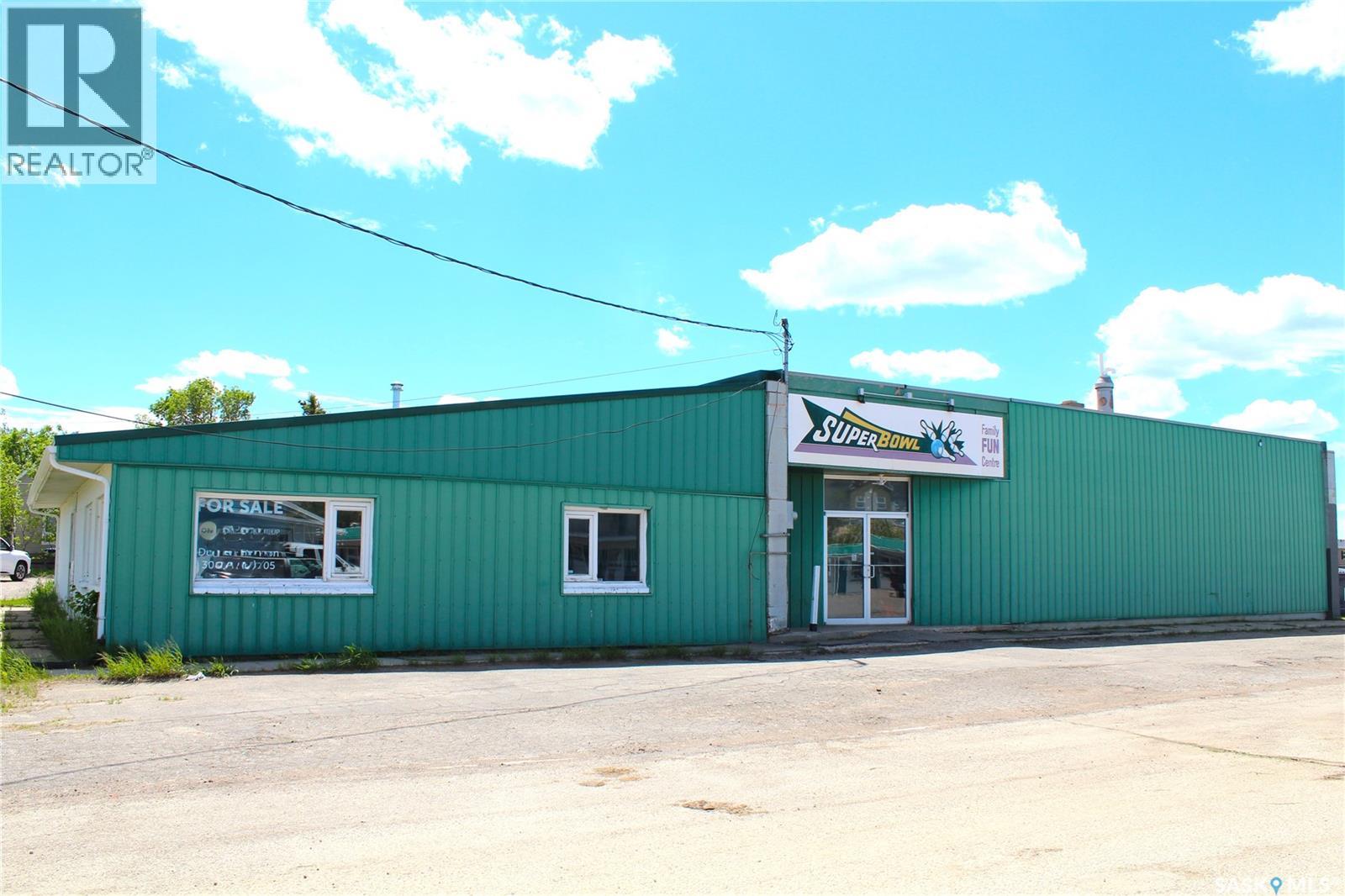 8 2nd Avenue Sw, Weyburn, Saskatchewan  S4H 2J4 - Photo 18 - SK014751